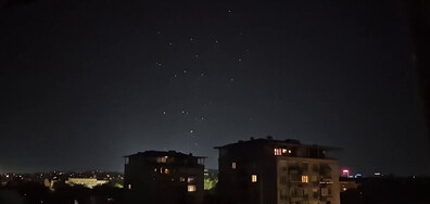 Светлини в небето над София