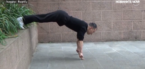 Как се спортува на два пръста? (ВИДЕО)