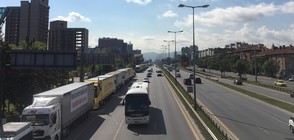 Превозвачите протестираха с камиони и автобуси в цялата страна (ВИДЕО+СНИМКИ)