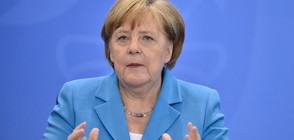 Меркел предупреди Зеехофер да не върви срещу правителствената политика