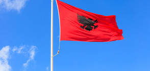 Всеки албански гражданин се ражда с дълг от 3 хиляди евро