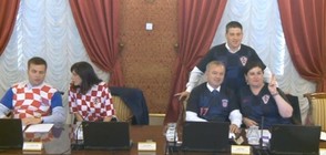 Хърватското правителство заседава с фланелките на националния тим (ВИДЕО)