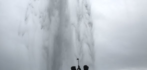 В Китай пуснаха изкуствен водопад върху фасадата на небостъргач (ВИДЕО)