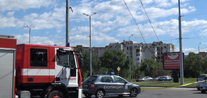 Рухна част от тролейбусната мрежа в Пловдив