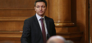 Нинова издига Вигенин за зам.-шеф на парламента, маха Кутев от постове в НС