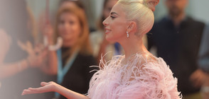 Лейди Гага - смайваща на кинофестивала във Венеция (СНИМКИ)