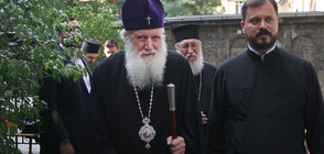 Патриарх Неофит на 73 години, подаръците отиват за болница "Шейново"