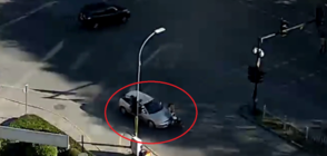 Кола блъсна майка с количка във Варна (ВИДЕО)