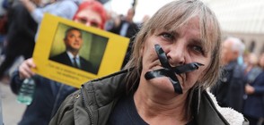 Протестиращите майки: Симеонов се изгаври с децата ни, искаме оставката му (ВИДЕО+СНИМКИ)