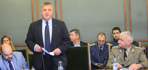 Каракачанов отхвърли обвиненията на БСП за процедурата за ремонт на щурмовите самолети Су-25
