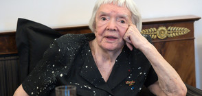 На 91 г. почина руската правозащитничка Людмила Алексеева