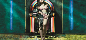 МЕЧТАНИЯ ЗАВЛАДЯХА PIRELLI: Между страниците на един календар
