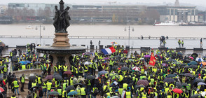 Френският парламент одобри мерки за успокояване на "жълтите жилетки"
