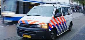 Стрелба в Амстердам, полицията застреля въоръжен мъж (ВИДЕО)