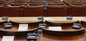 Депутатите гласуват промените в Изборния кодекс (ВИДЕО)