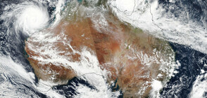 Мощният циклон "Вероника" удари северозападното крайбрежие на Австралия