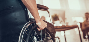 Обсъждат задължителната оценка за личната помощ на хора с увреждания
