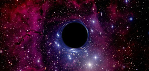 Показват първите снимки на черна дупка в нашата галактика