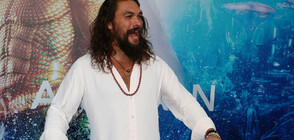 Джейсън Момоа обръсна брадата си с еко послание (ВИДЕО+СНИМКА)