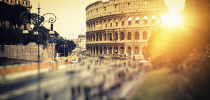 Каква глоба грози българката, драскала по Колизеума?