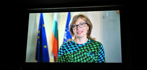 Захариева поздрави българите в Барселона с предстоящото откриване на консулство