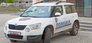 10 мигранти са заловени в луксозен джип в Македония