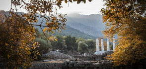 „Непознатата Гърция“ – изложба с разкошни пейзажи и приказни забележителности