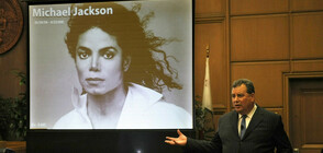 Кукла и бебешки снимки открити в леглото на Майкъл Джексън след смъртта му