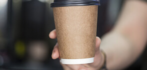 Компания предлага чаши за кафе от утайка (СНИМКИ)
