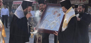 Копие на чудотворна икона от Атон пристига в София (СНИМКИ)