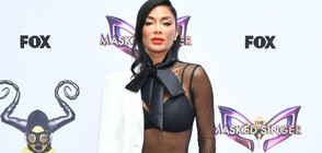 Никол Шерцингер с гореща фотосесия по бански (СНИМКИ)