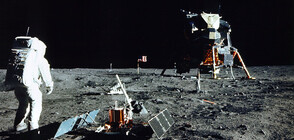 В ГОДИНИТЕ НА СТУДЕНАТА ВОЙНА: Как е отразено в България кацането на „Аполо 11” на Луната?