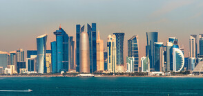 Цветен асфалт срещу високите температури в Катар (ГАЛЕРИЯ)