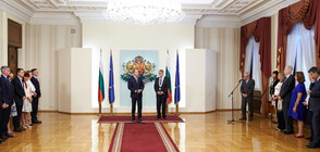 Радев удостои гръцкия посланик у нас с орден „Стара планина“ първа степен (СНИМКИ)