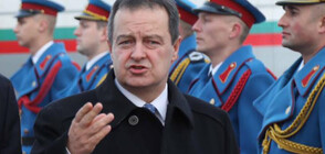 Гръм удари самолет със сръбския външен министър