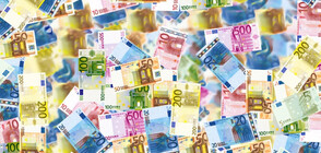 Полицаи събраха близо 10 000 евро, банкнотите разпилени по улица в Хърватия