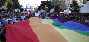 Хиляди се включиха в гей парада в Белград