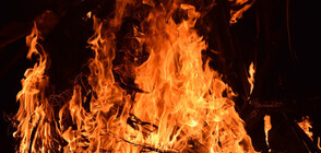 Пожар горя близо до квартал на Варна