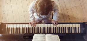 Изучаването на музикален инструмент подобрява успеха в училище