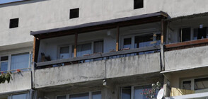 Втори оглед на района около дома на барикадиралия се мъж в "Овча купел" (СНИМКИ)