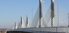 Затварят едната пътна лента на Дунав мост 2