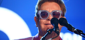 Елтън Джон не харесвал майка си