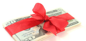 Американска фирма раздаде коледни бонуси за 10 милиона долара