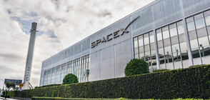 SpaceX успешно изстреля 60 спътника в орбита (ВИДЕО)