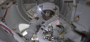 Астронавтки от НАСА приключиха космическата си разходка (ВИДЕО)