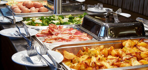 ПРОВЕРКА НА NOVA: Хванаха близо 700 кг храни с изтекъл срок на годност в хотели у нас