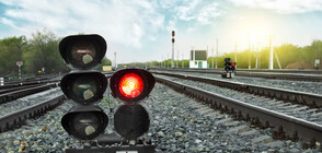 Дерайлира пътнически влак в Китай, има ранени