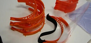 Изработват предпазни шлемове за борбата с COVID-19 с 3D принтер