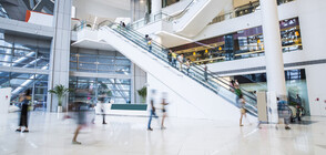 Отварят търговските центрове в Сърбия