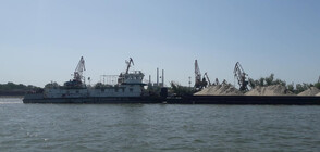 Заради силен вятър спряха пристанищните кранове в Русе